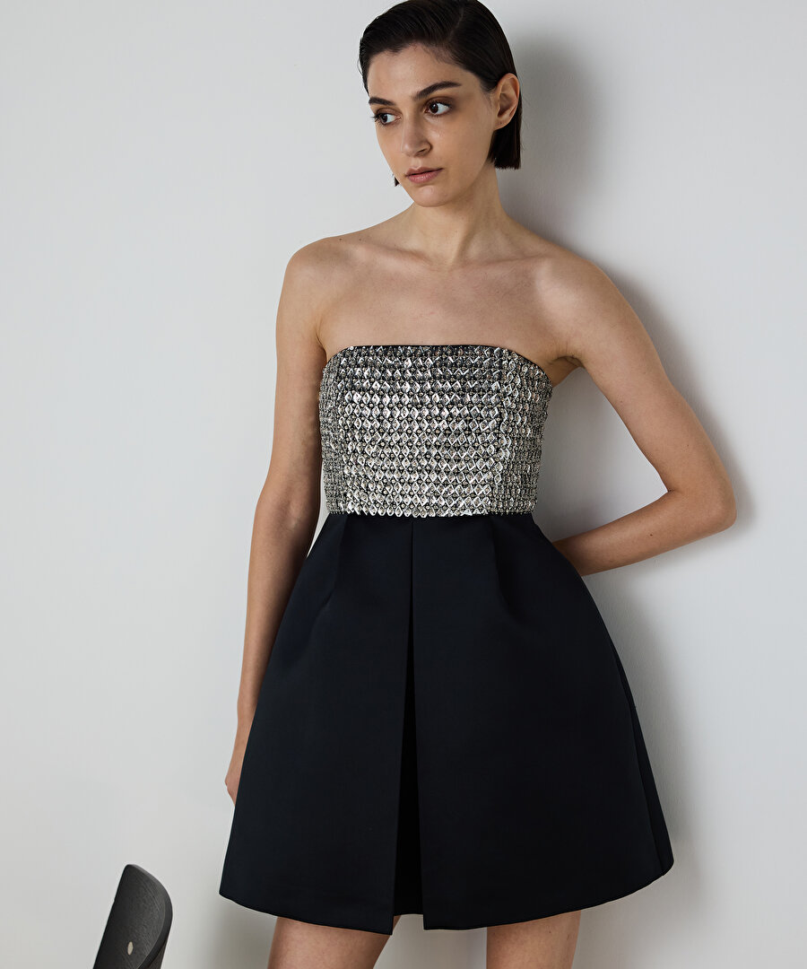 PAYETLİ PİLİKAŞELİ ELBİSE