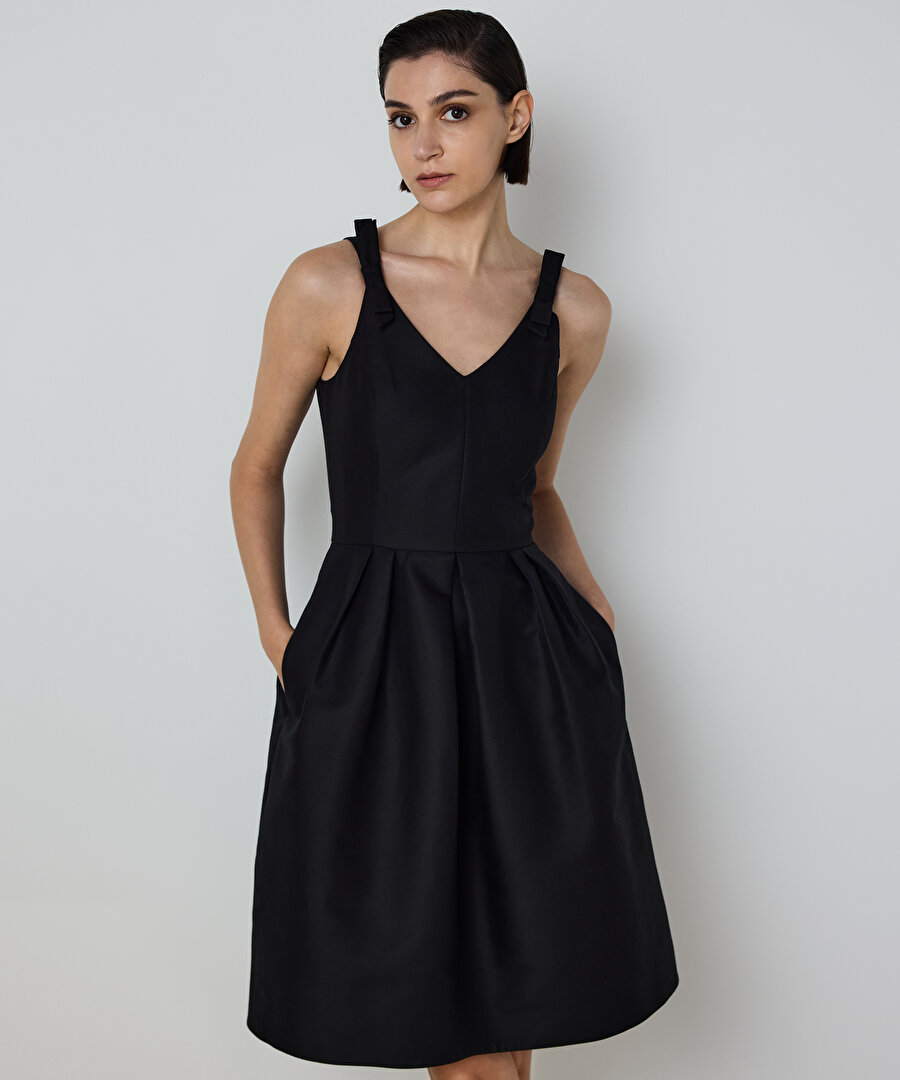 PİLELİ POPLİN ELBİSE 