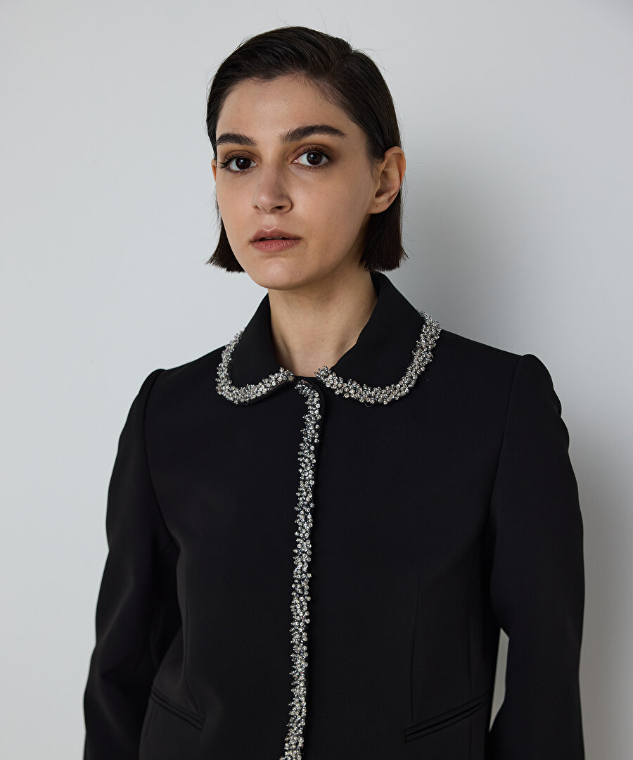 STRASS TAŞ İŞLEMELİ KREP CEKET