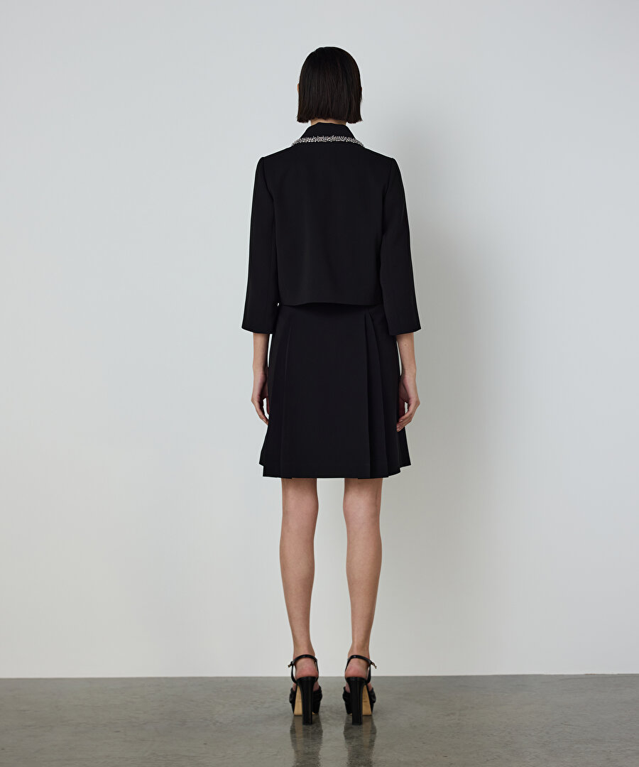 STRASS TAŞ İŞLEMELİ KREP CEKET