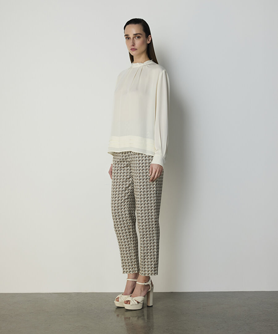 NERVÜRLÜ İPEK BLUZ