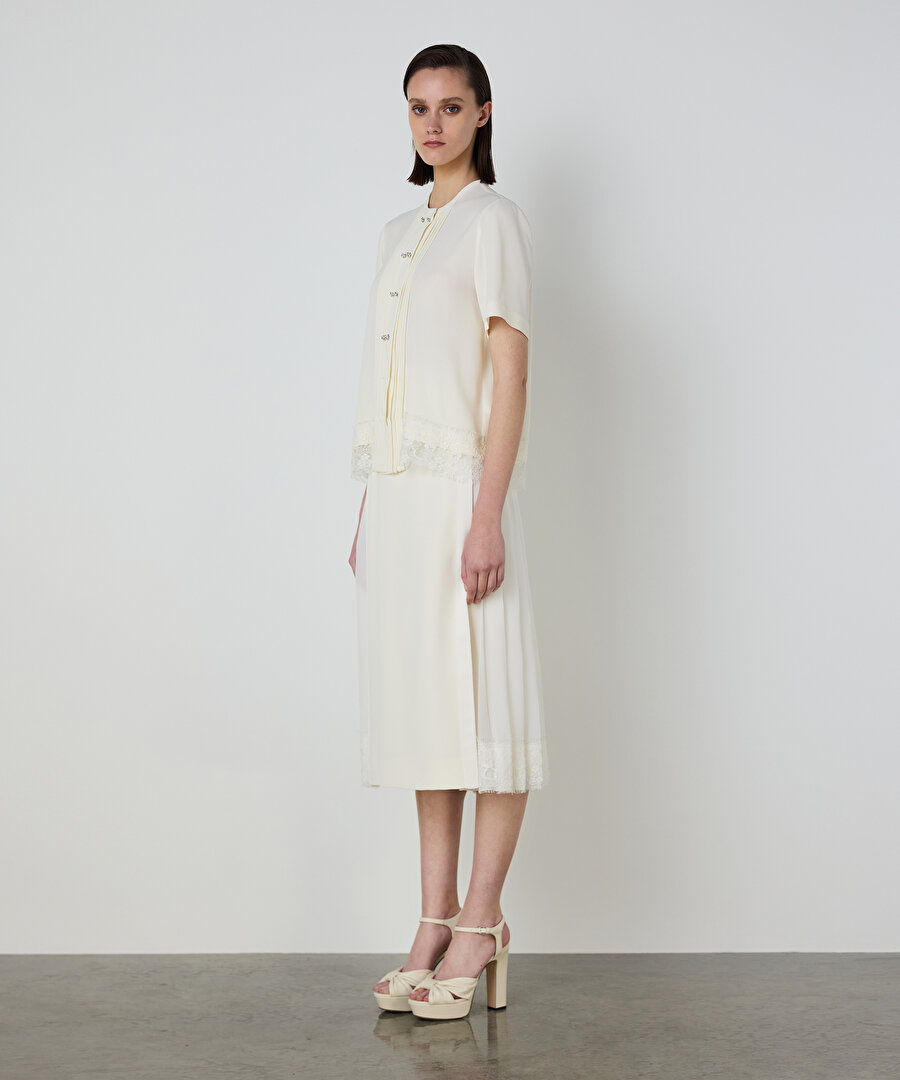 NERVÜRLÜ DANTEL MIX BLUZ