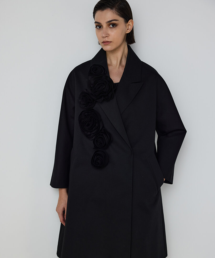 ÇİÇEK APLİKELİ PARDÖSÜ