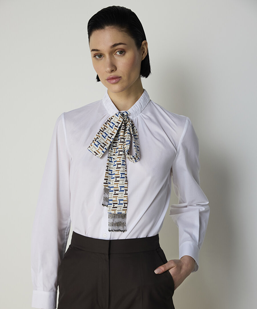 FULAR AKSESUARLI POPLİN GÖMLEK