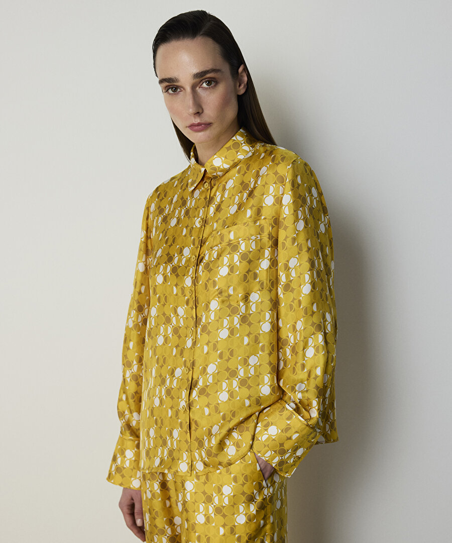 GEOMETRİK DESEN İPEK GÖMLEK