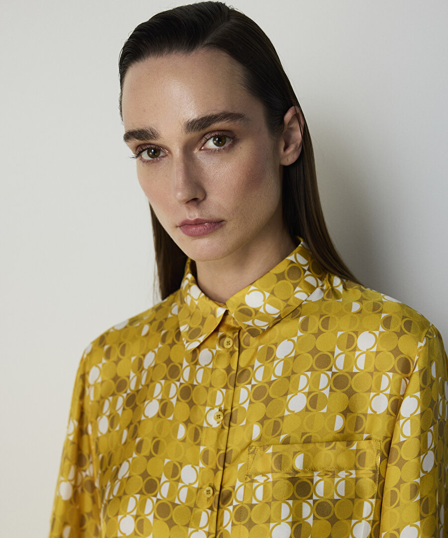 GEOMETRİK DESEN İPEK GÖMLEK