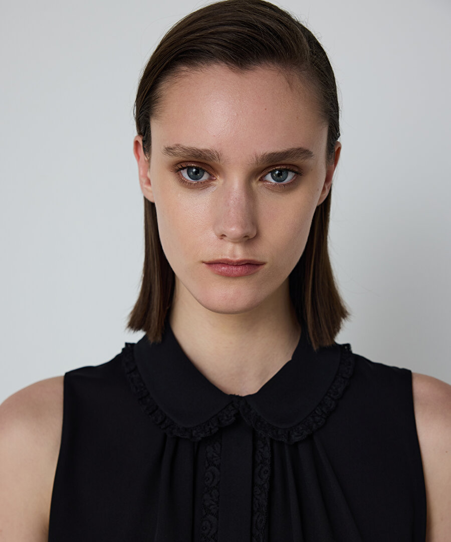 DANTEL GARNİLİ İPEK GÖMLEK