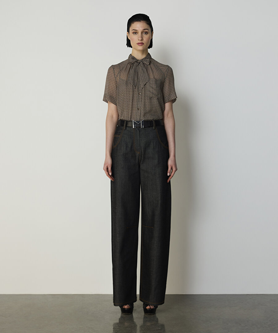 FULARLI İPEK GÖMLEK