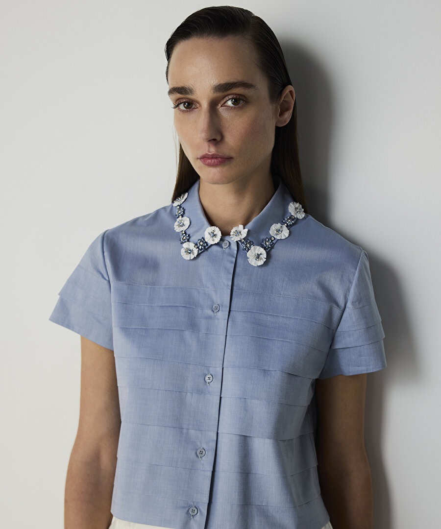 ÇİÇEK MODÜL İŞLEMELİ POPLİN GÖMLEK