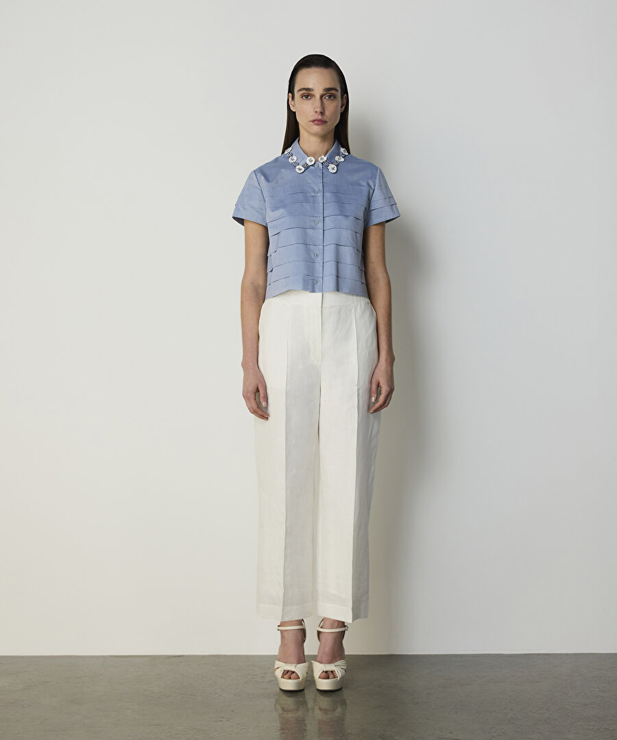 ÇİÇEK MODÜL İŞLEMELİ POPLİN GÖMLEK