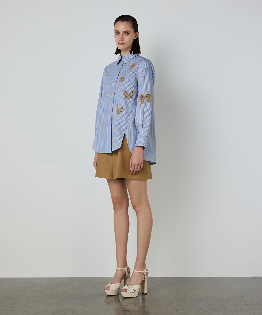 KELEBEK NAKIŞLI POPLİN GÖMLEK