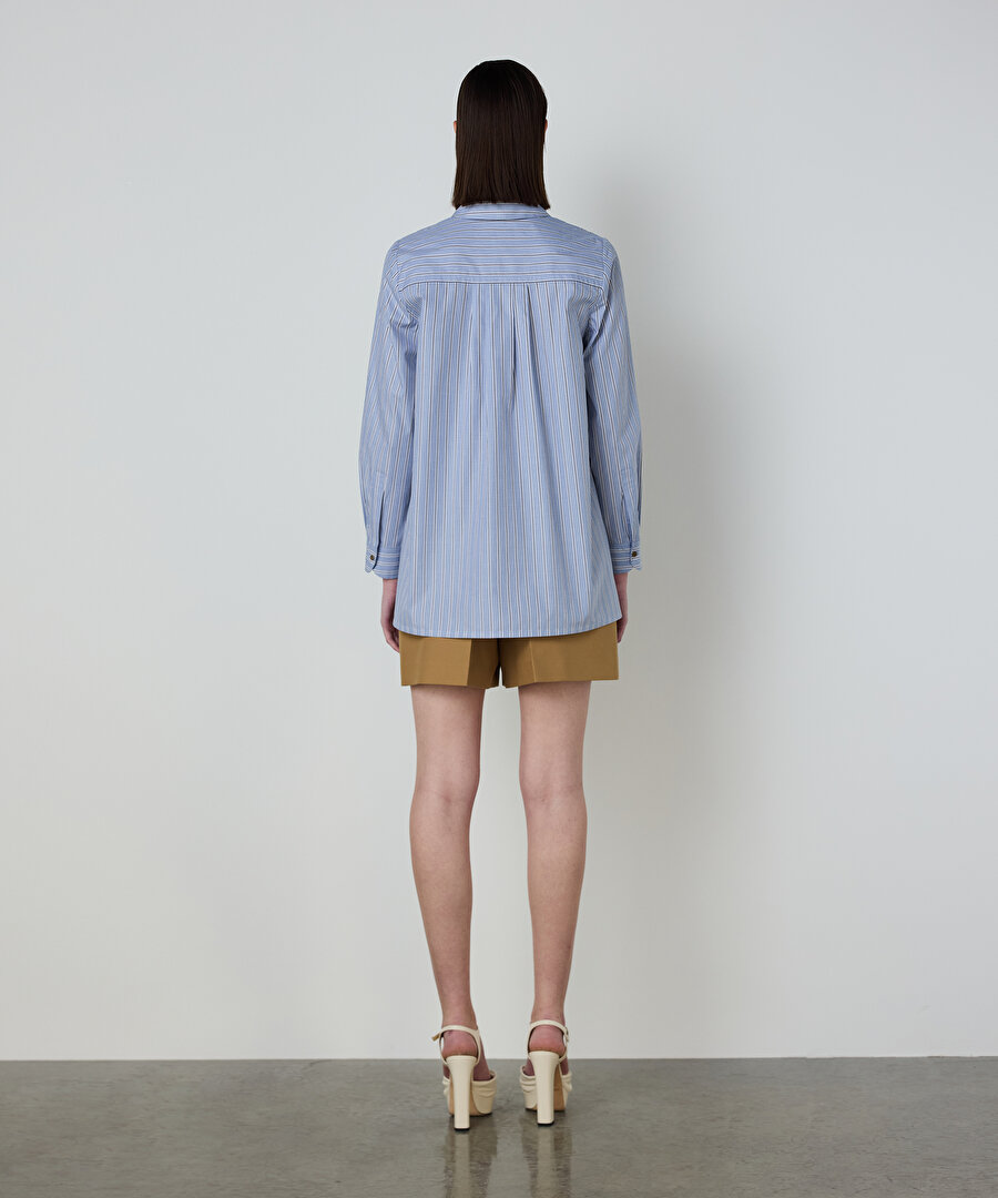 KELEBEK NAKIŞLI POPLİN GÖMLEK