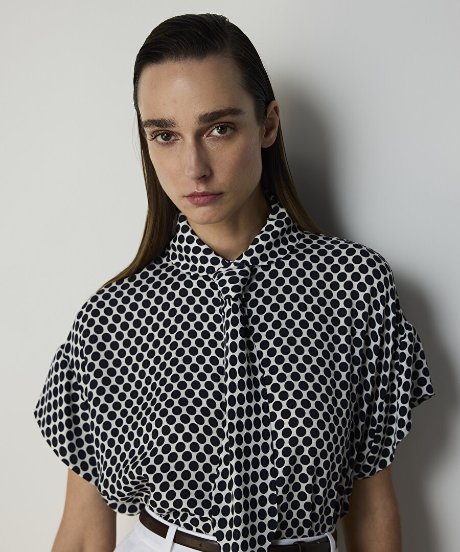 PUANTİYE DESEN İPEK GÖMLEK