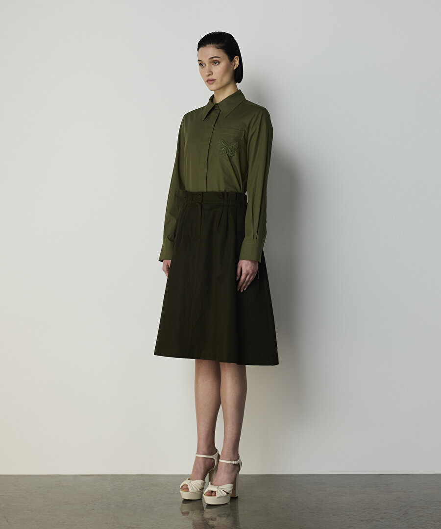 KELEBEK NAKIŞLI POPLİN GÖMLEK