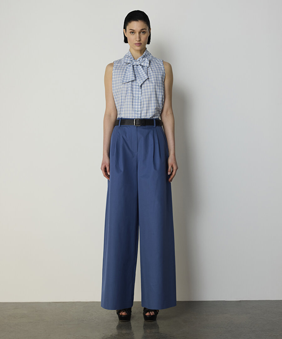 EKOSE DESEN FULARLI GÖMLEK