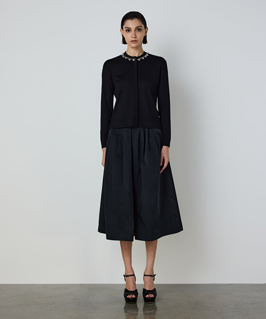 İNCİ VE STRASS TAŞ İŞLEMELİ HIRKA