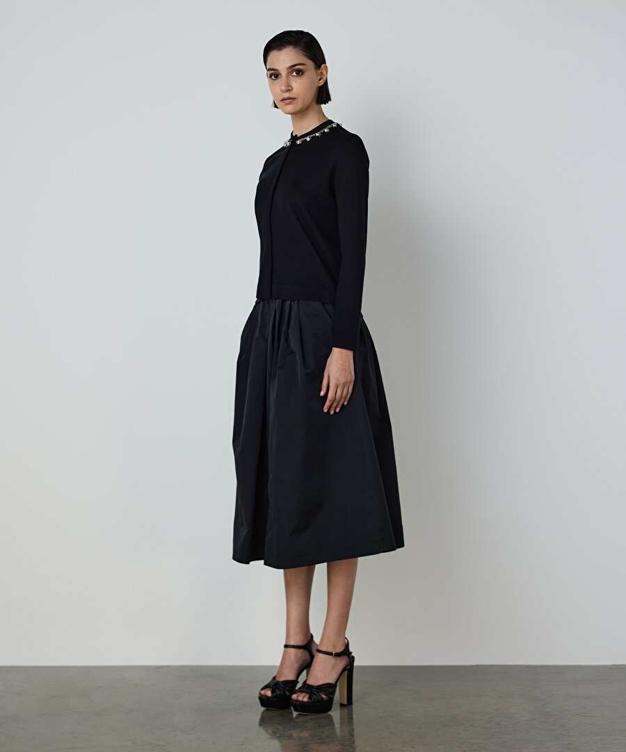 İNCİ VE STRASS TAŞ İŞLEMELİ HIRKA