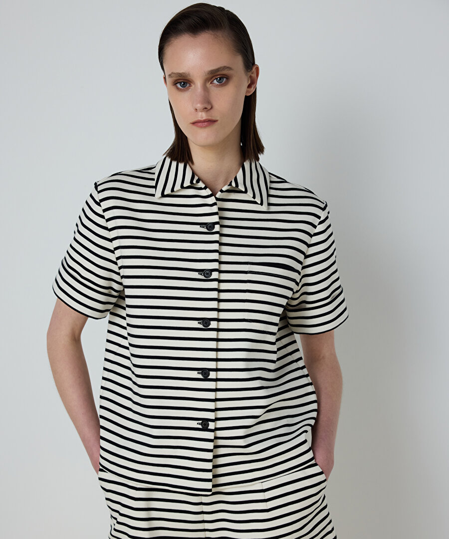 ÇİZGİ DESEN TİŞÖRT