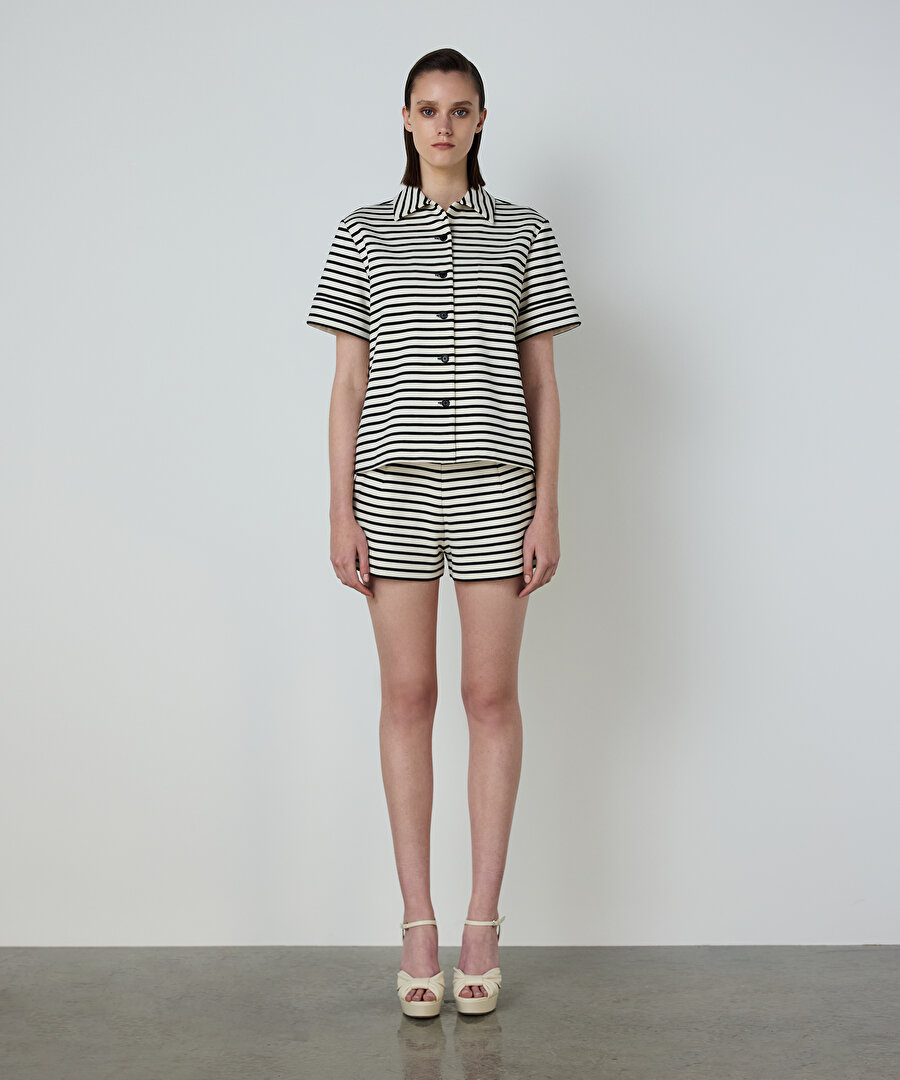 ÇİZGİ DESEN TİŞÖRT