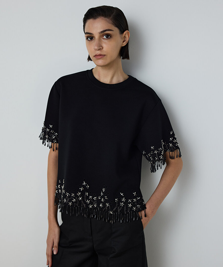 İŞLEMELİ TİŞÖRT