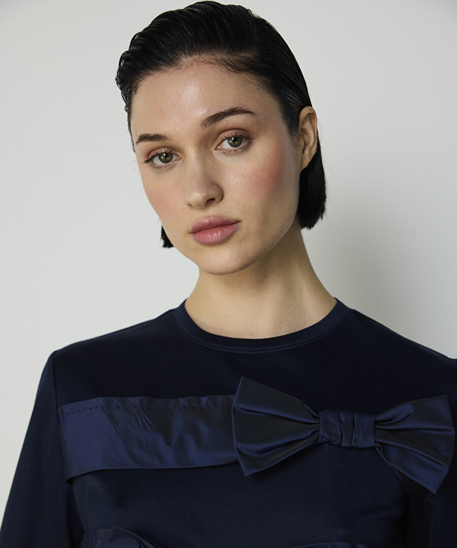 FİYONK APLİKELİ TİŞÖRT