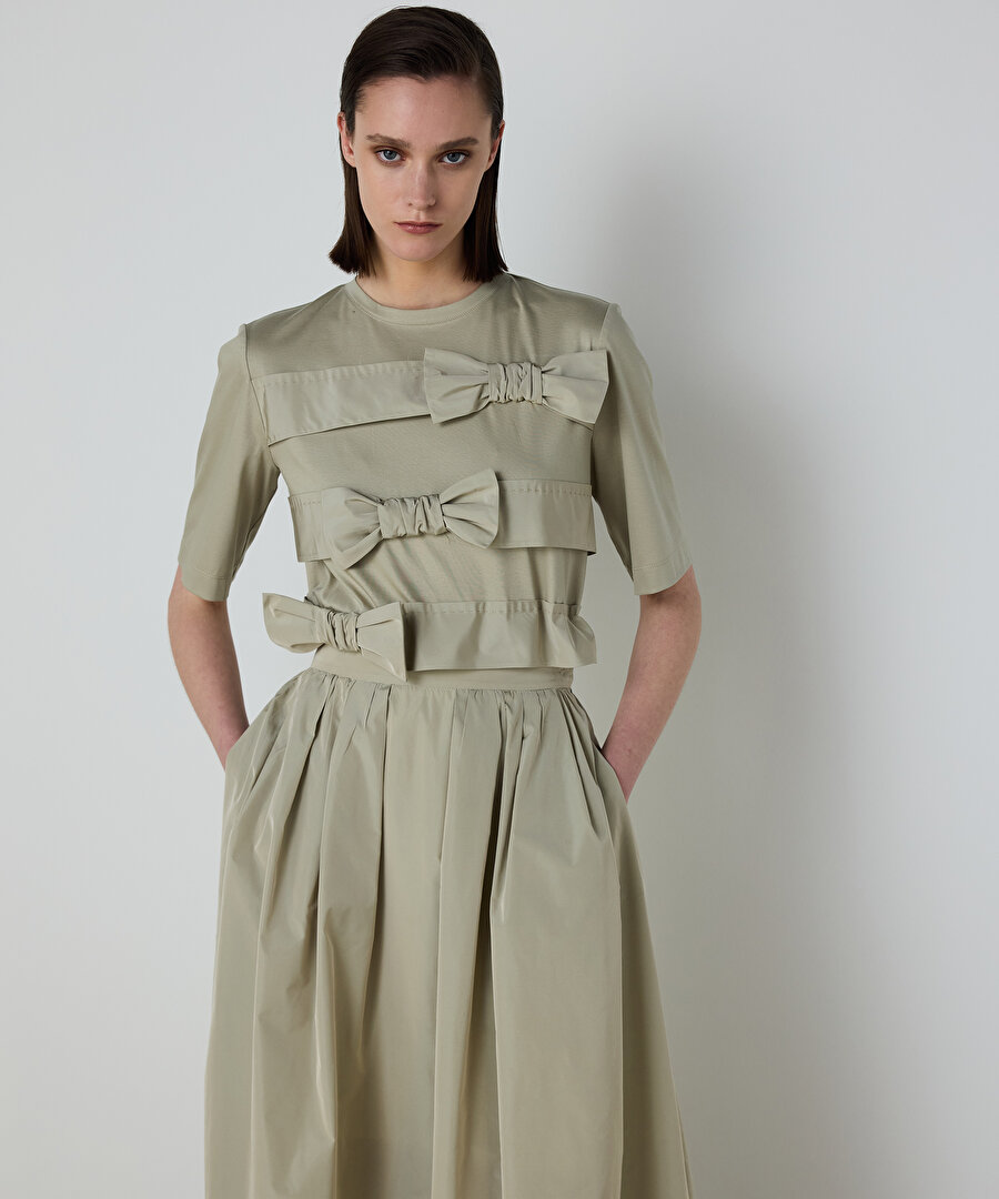 FİYONK APLİKELİ TİŞÖRT