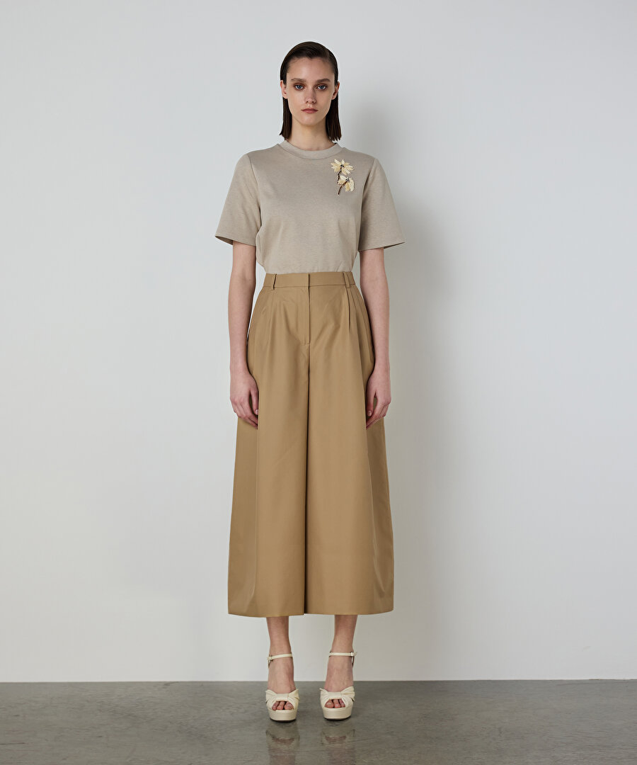 PALMİYE NAKIŞLI TİŞÖRT