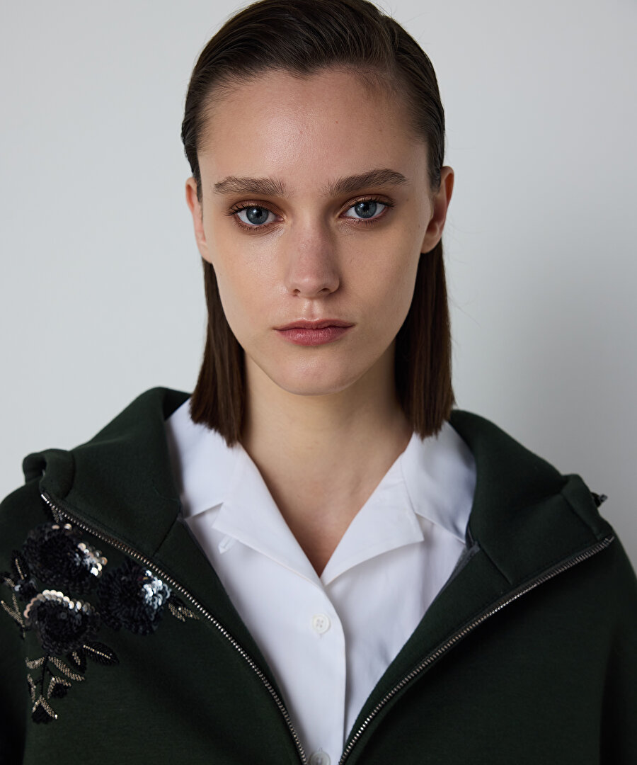 ÇİÇEK MODÜL İŞLEMELİ SWEATSHIRT