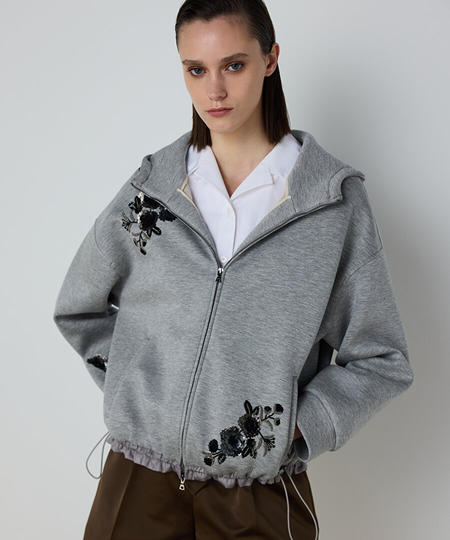 ÇİÇEK MODÜL İŞLEMELİ SWEATSHIRT